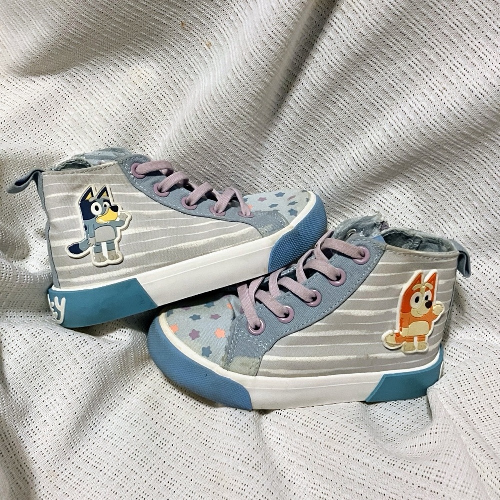 Toddler High-Top Sneakers featuring Bluey & Bingo